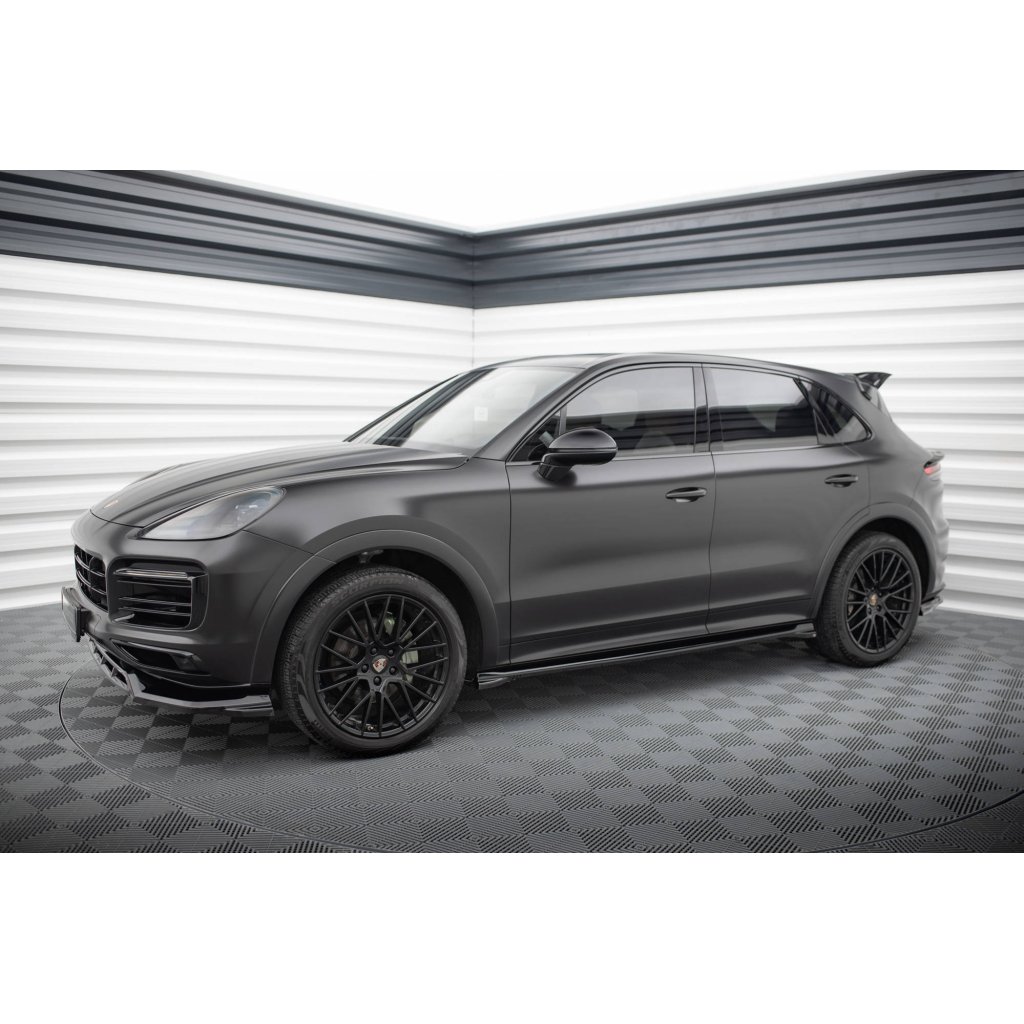Maxton Design difuzory pod boční prahy pro Porsche Cayenne Mk3 Sport Design, černý lesklý plast ABS