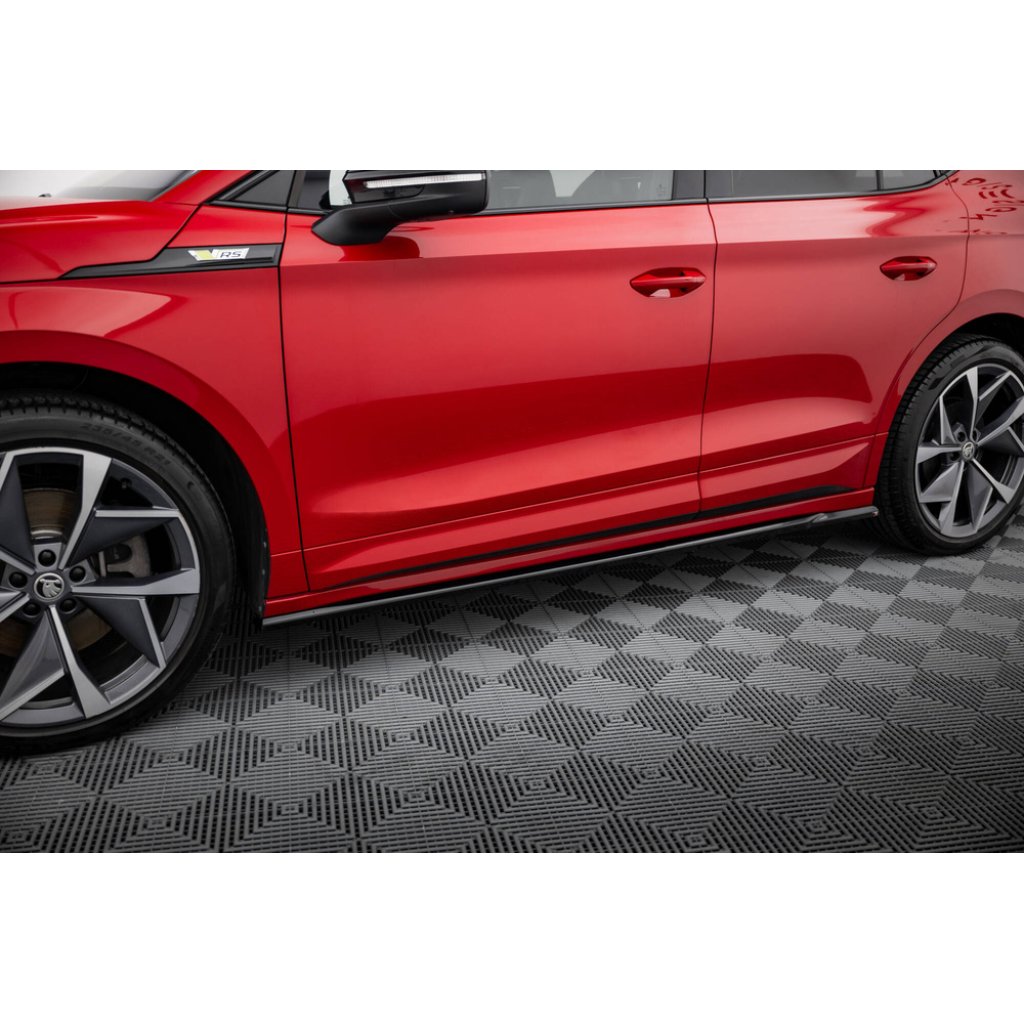 Maxton Design difuzory pod boční prahy pro Škoda Enyaq iV RS Mk1, černý lesklý plast ABS, Coupe