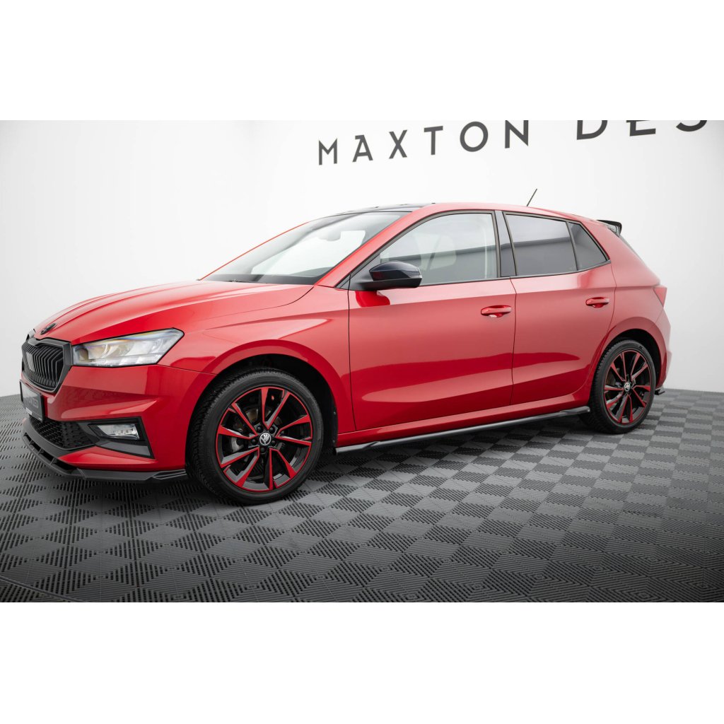 Maxton Design difuzory pod boční prahy pro Škoda Fabia Mk4, černý lesklý plast ABS