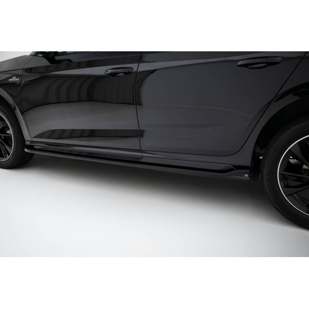 Maxton Design difuzory pod boční prahy pro Škoda Kamiq Mk1 Facelift, černý lesklý plast ABS, Monte Carlo
