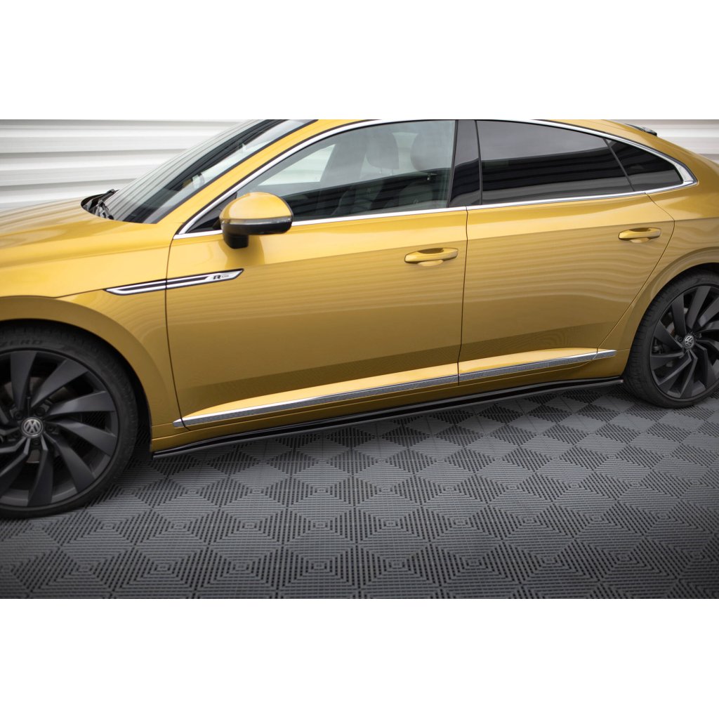 Maxton Design difuzory pod boční prahy pro Volkswagen Arteon, černý lesklý plast ABS