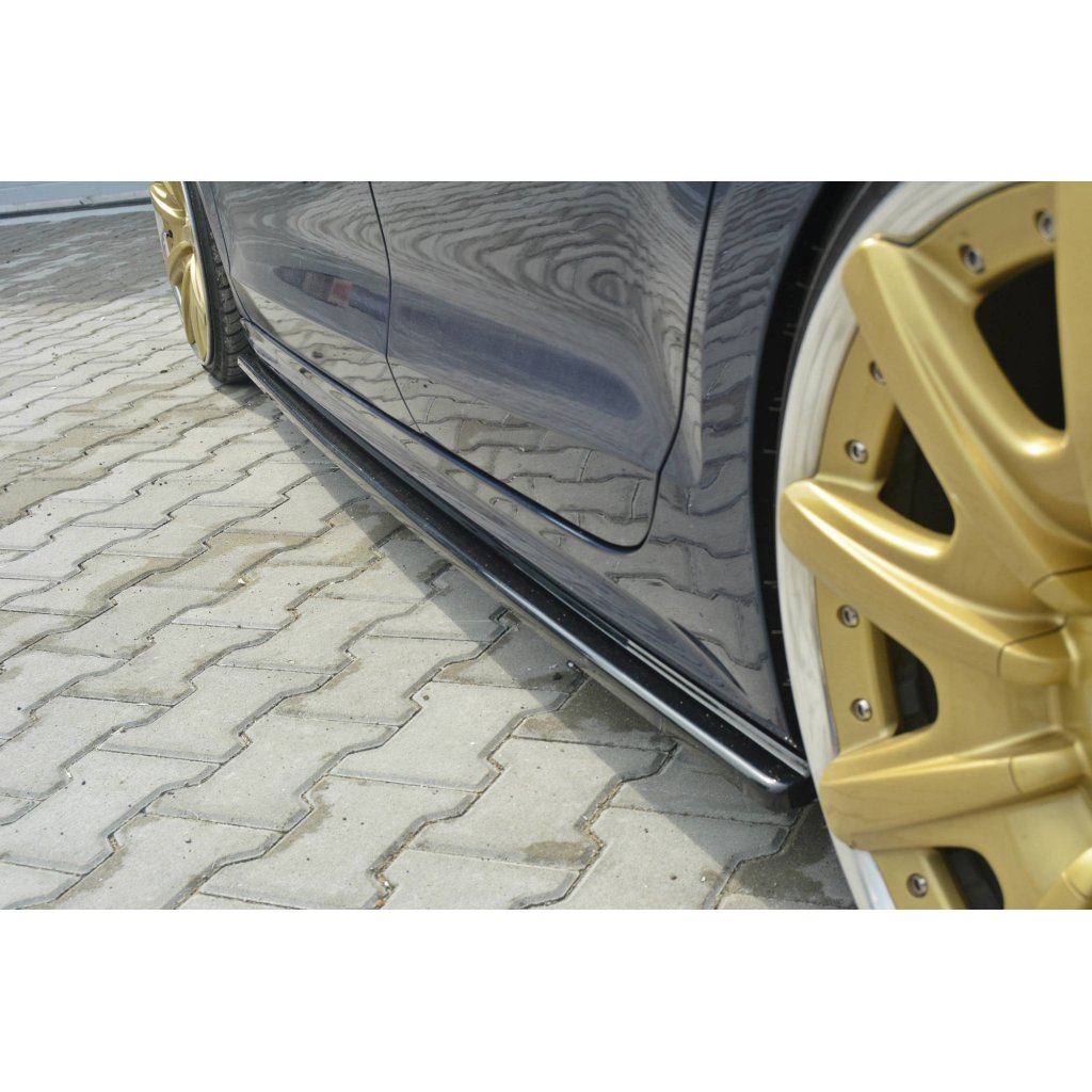 Maxton Design difuzory pod boční prahy pro Volkswagen Jetta Mk6, černý lesklý plast ABS