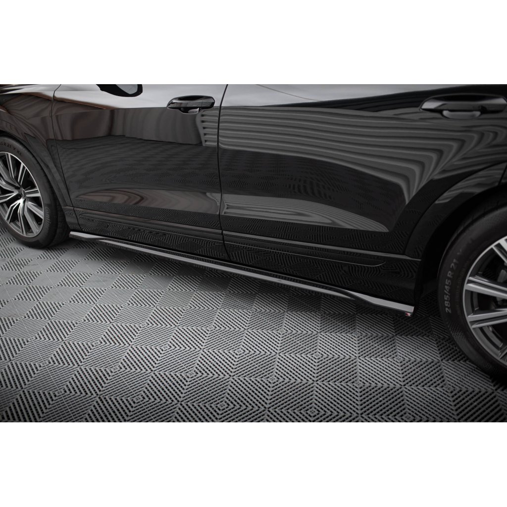 Maxton Design difuzory pod boční prahy ver.2 pro Audi SQ8 Mk 1, Mk 1 FL, černý lesklý plast ABS