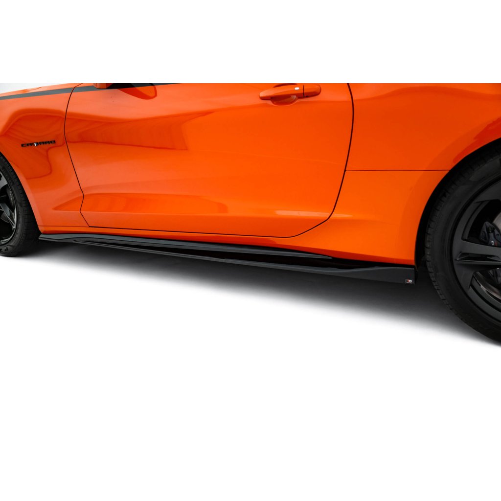 Maxton Design difuzory pod boční prahy ver.2 pro Chevrolet Camaro SS Mk6 Facelift, černý lesklý plast ABS