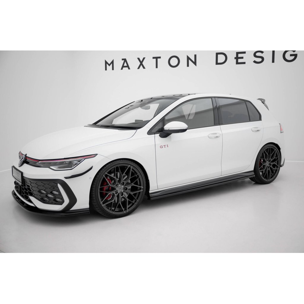 Maxton Design difuzory pod boční prahy ver.4 pro Volkswagen Golf GTI Mk8, černý lesklý plast ABS