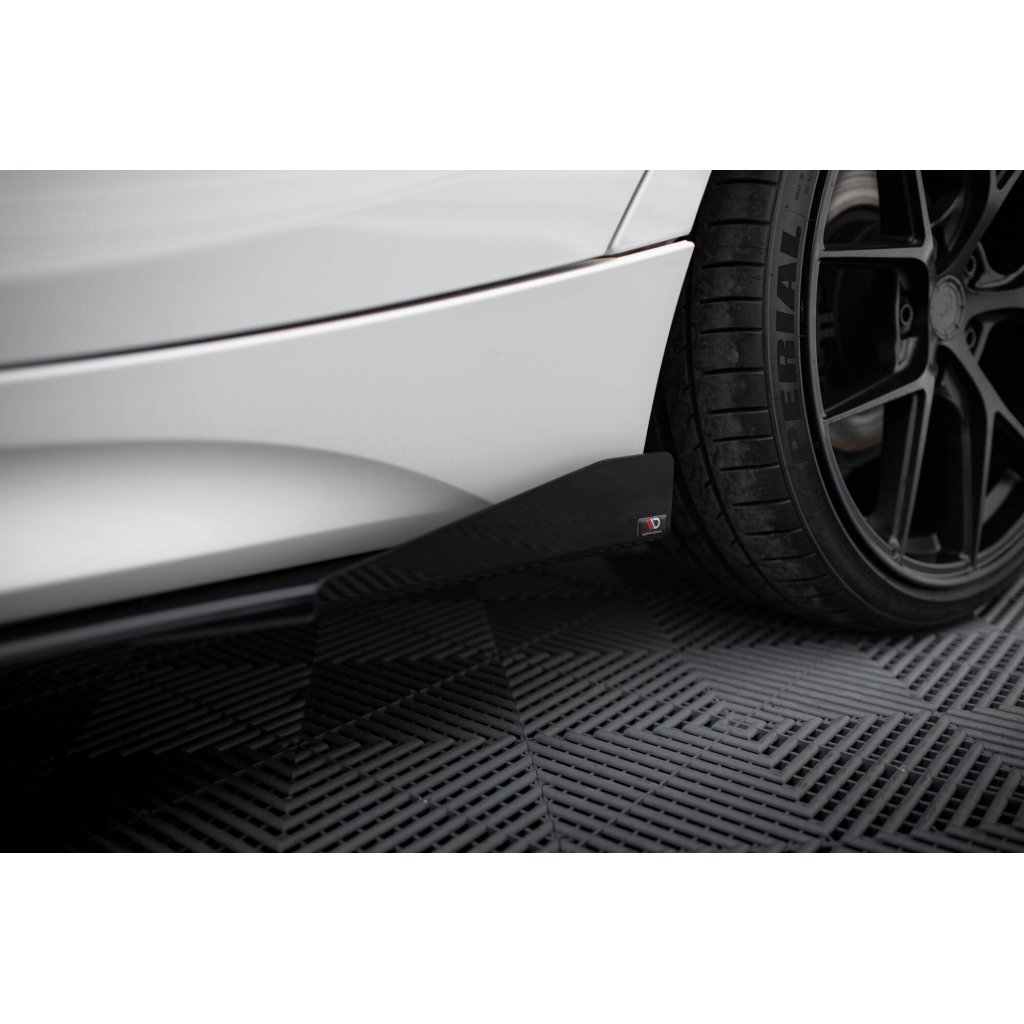 Maxton Design křidélka bočních difuzorů pro BMW řada 1 F20- F21 Facelift, černý lesklý plast ABS, M-Pack/M135i/M140i