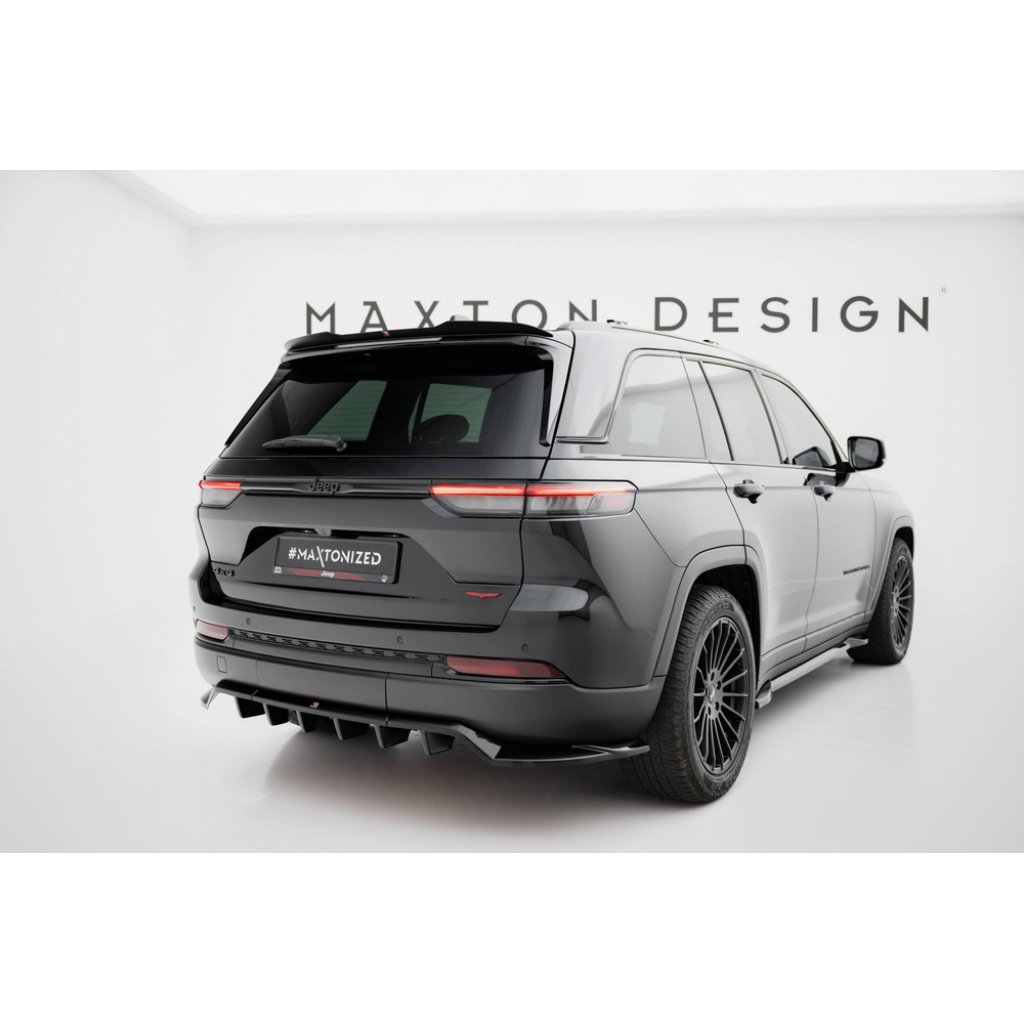 Maxton Design prodloužení spoileru pro Jeep Grand Cherokee WL, černý lesklý plast ABS, Trailhawk