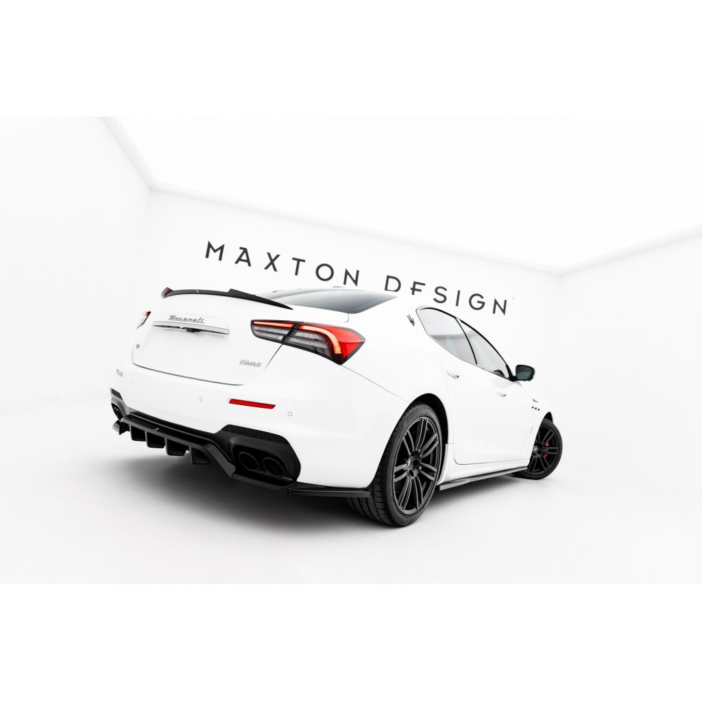 Maxton Design prodloužení spoileru pro Maserati Ghibli Mk3, černý lesklý plast ABS