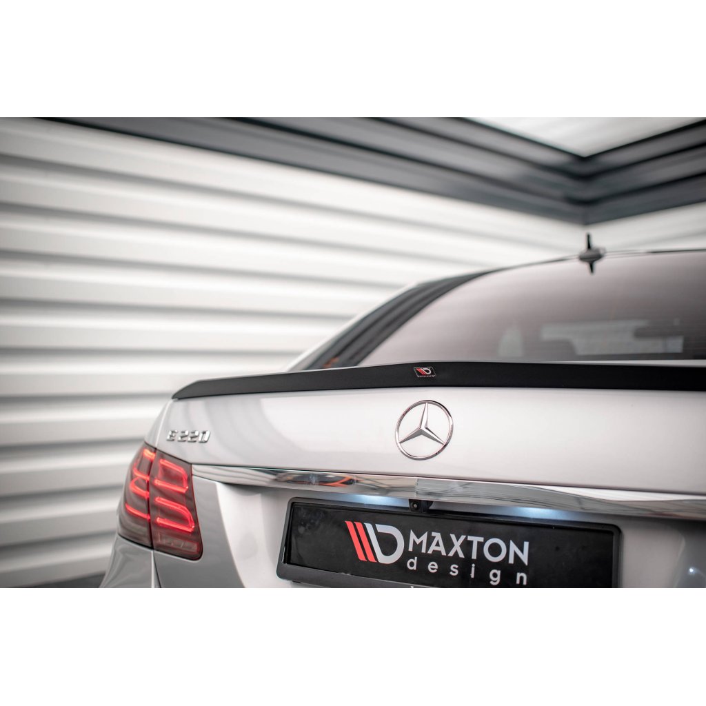 Maxton Design prodloužení spoileru pro Mercedes třída E W212 Facelift/Sedan/E63 AMG, černý lesklý plast ABS