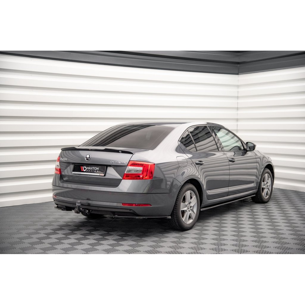 Maxton Design prodloužení spoileru pro Škoda Octavia Mk3 Facelift, černý lesklý plast ABS