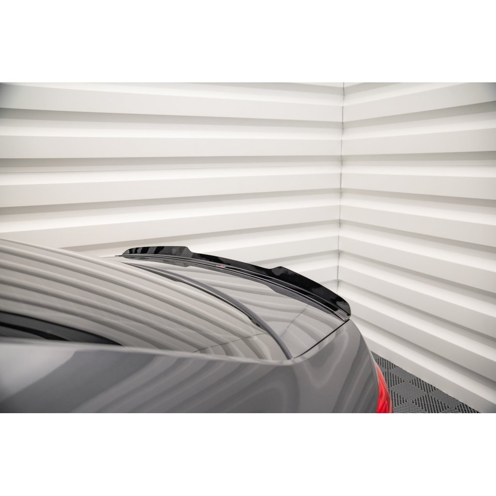 Maxton Design prodloužení spoileru pro Škoda Octavia Mk3 Facelift, černý lesklý plast ABS