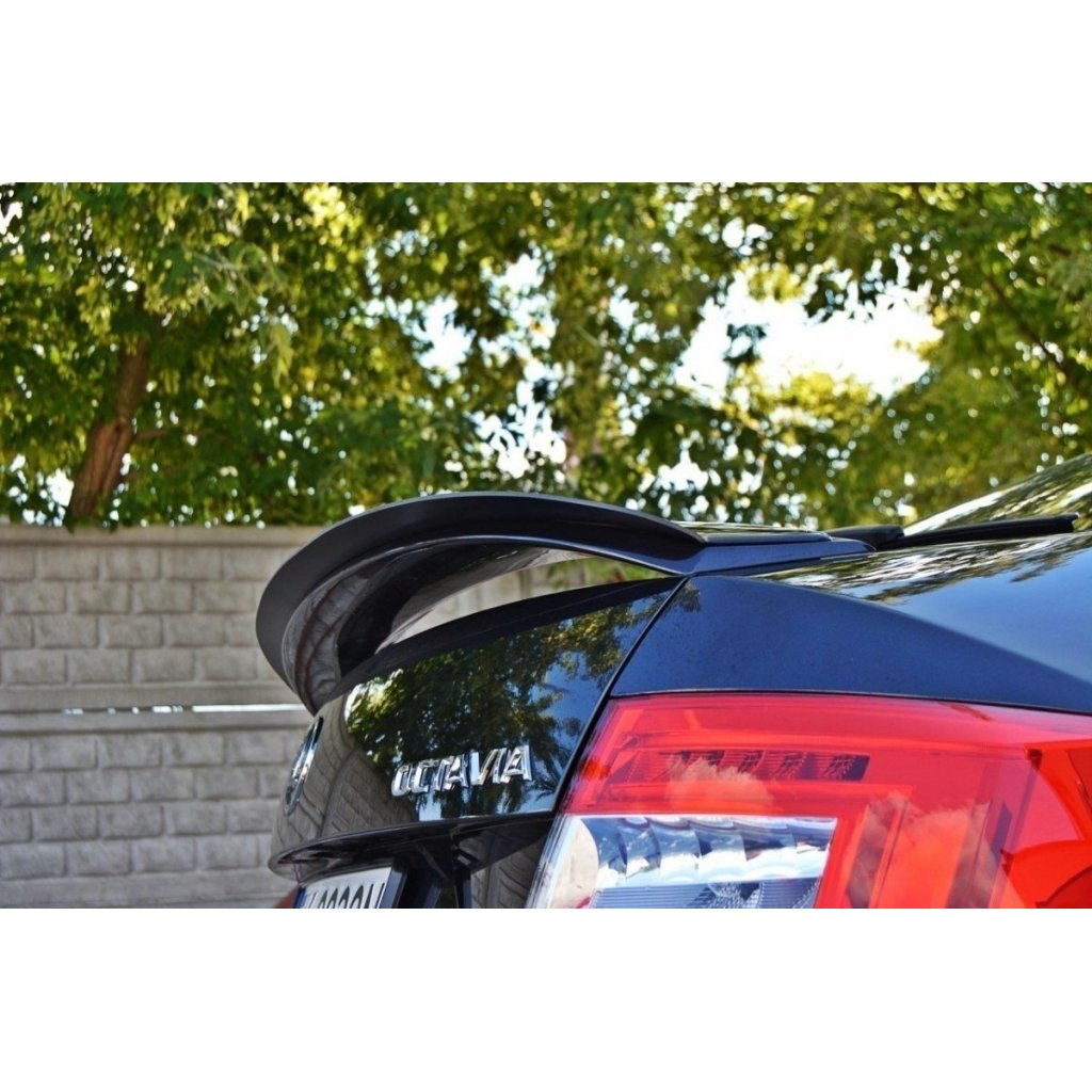 Maxton Design prodloužení spoileru pro Škoda Octavia RS Mk3, černý lesklý plast ABS, sedan