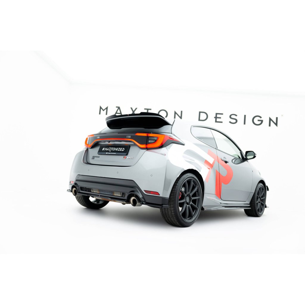 Maxton Design prodloužení spoileru pro Toyota GR Yaris Mk3, černý lesklý plast ABS