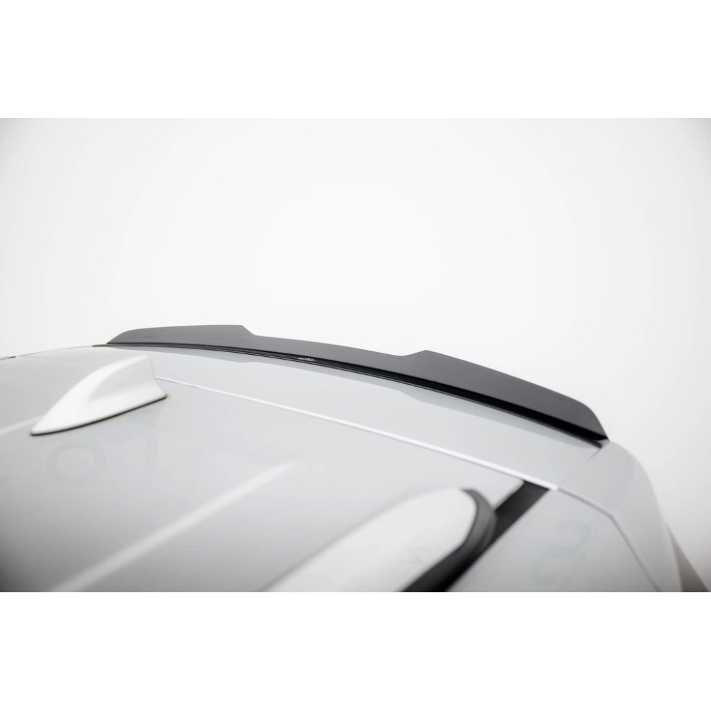 Maxton Design prodloužení spoileru pro Toyota Sienna Mk4, černý lesklý plast ABS