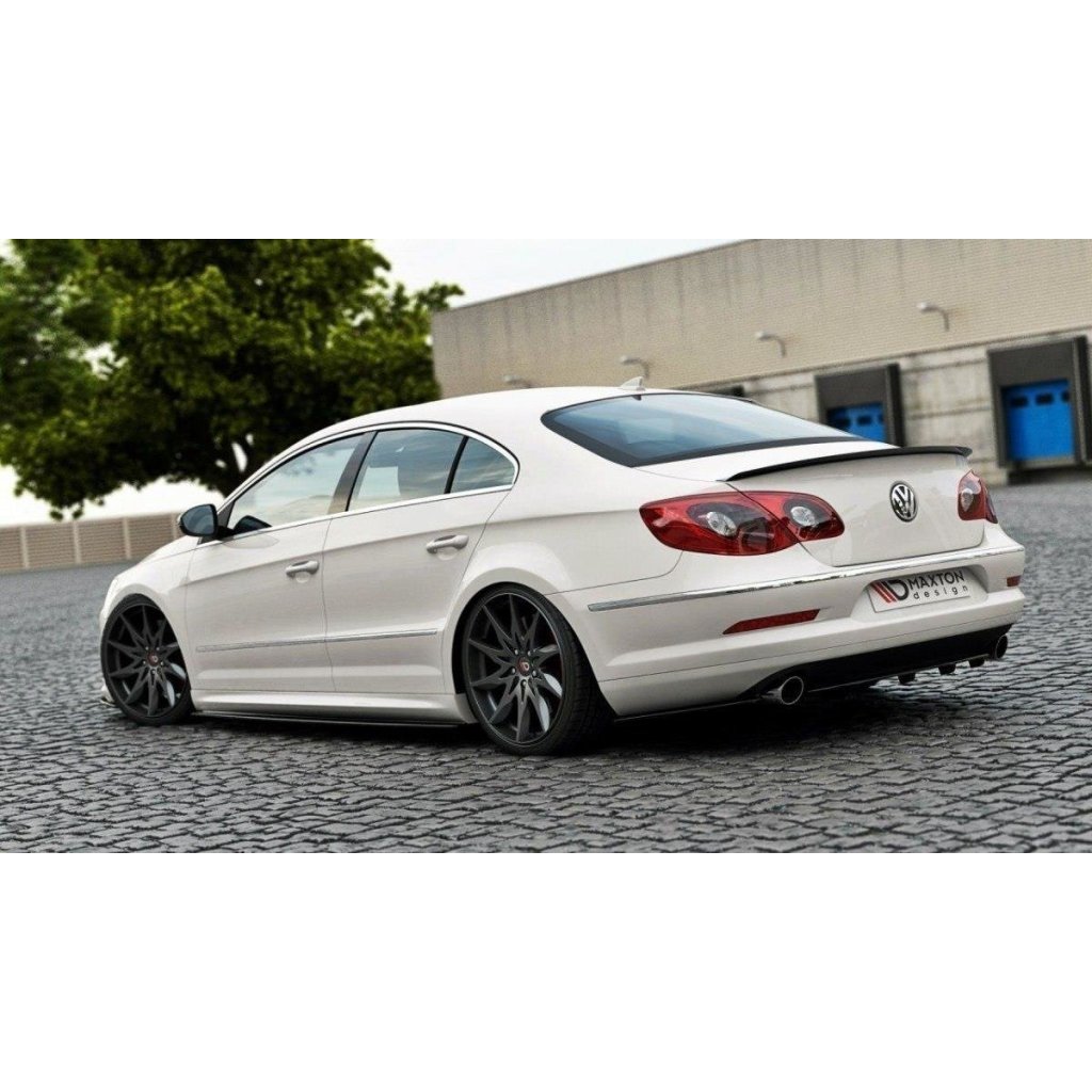 Maxton Design prodloužení spoileru pro Volkswagen CC, černý lesklý plast ABS