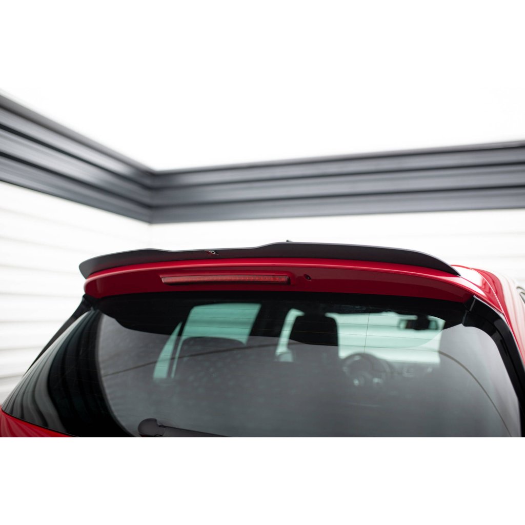 Maxton Design prodloužení spoileru pro Volkswagen Golf GTI Mk6, černý lesklý plast ABS