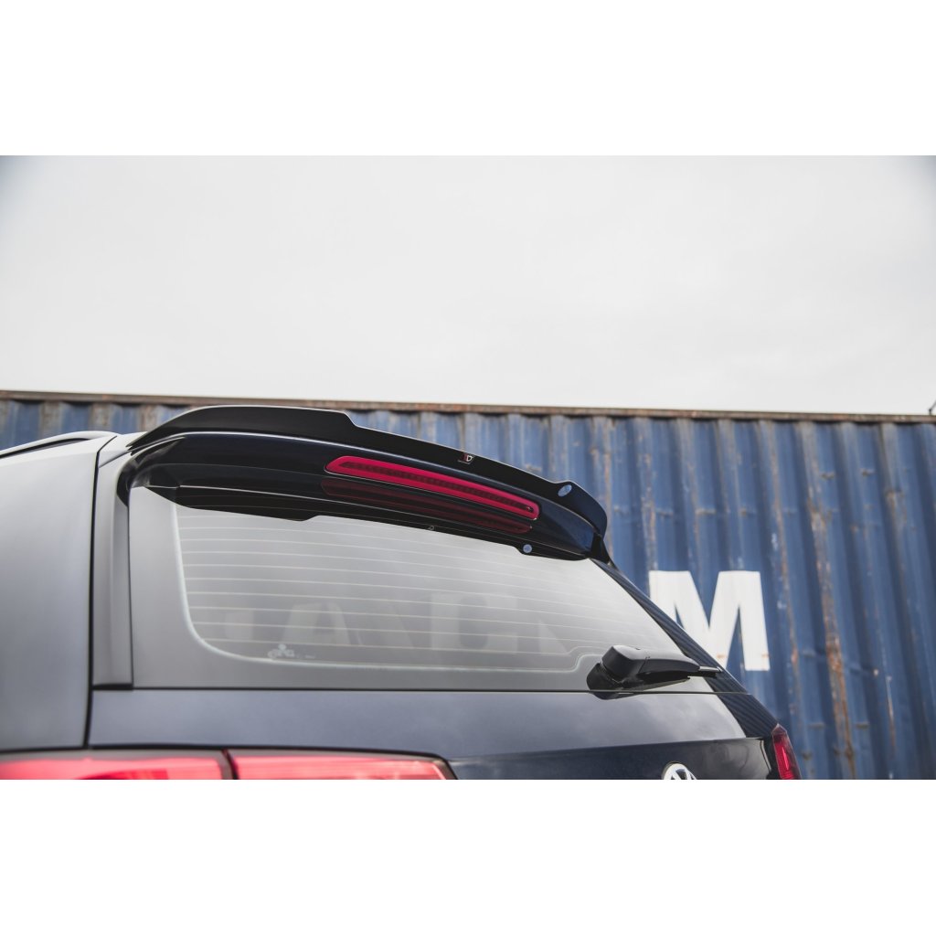 Maxton Design prodloužení spoileru pro Volkswagen Passat Mk8 (B8), černý lesklý plast ABS