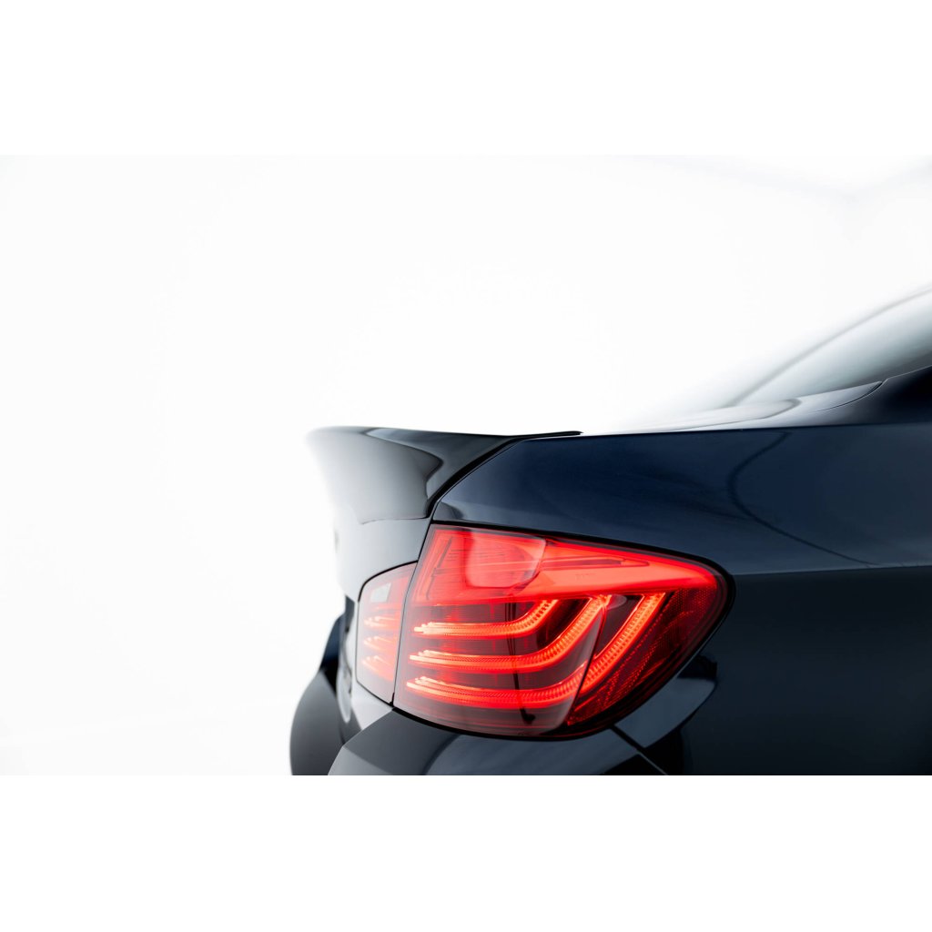 Maxton Design prodloužení víka kufru CSL look pro BMW řada 5 F10- F11, plast ABS bez povrchové úpravy, Sedan, vč. Facelift