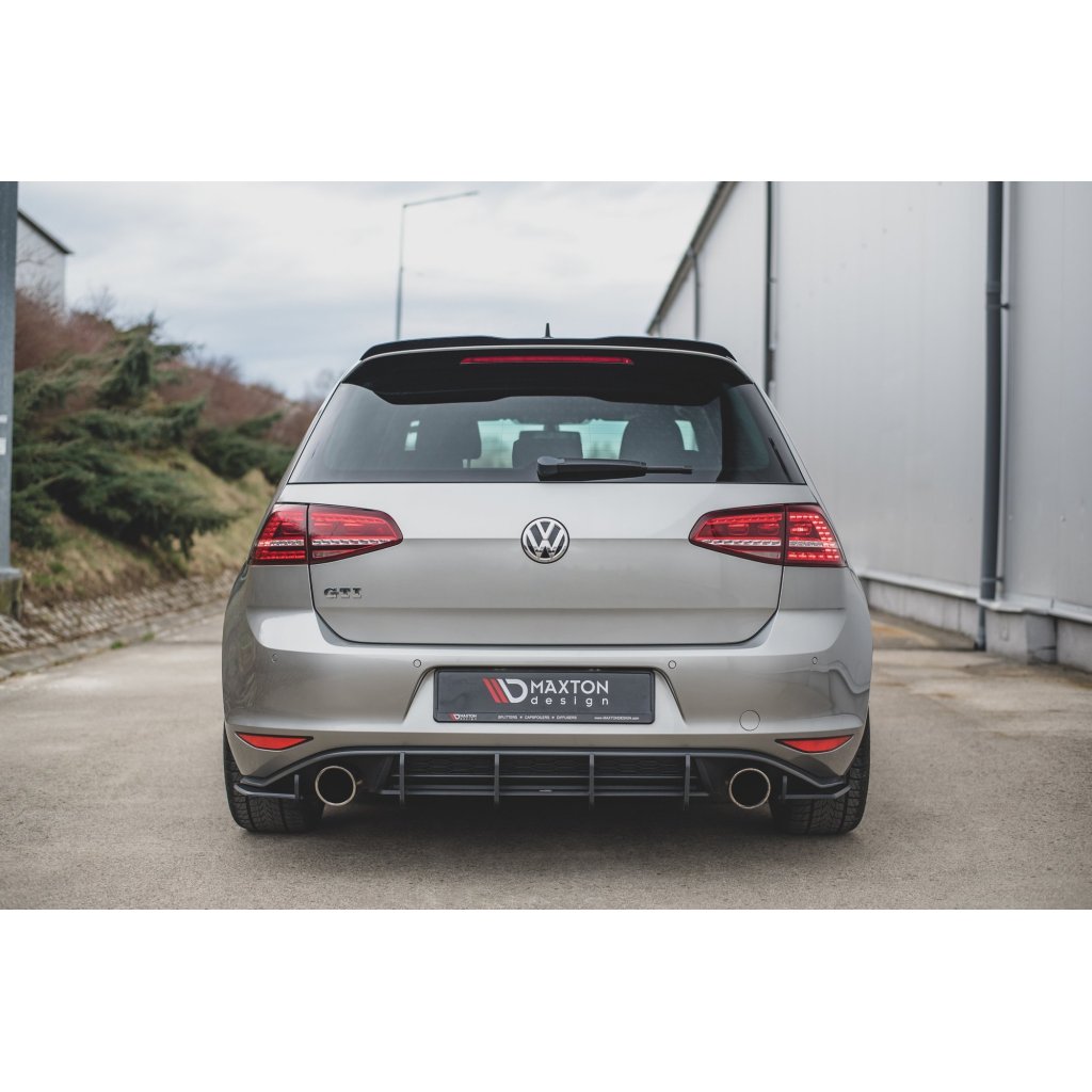 Maxton Design "Racing durability" boční difuzory pod zadní nárazník ver.1 pro Volkswagen Golf GTI Mk7, plast ABS bez povrchové úpravy
