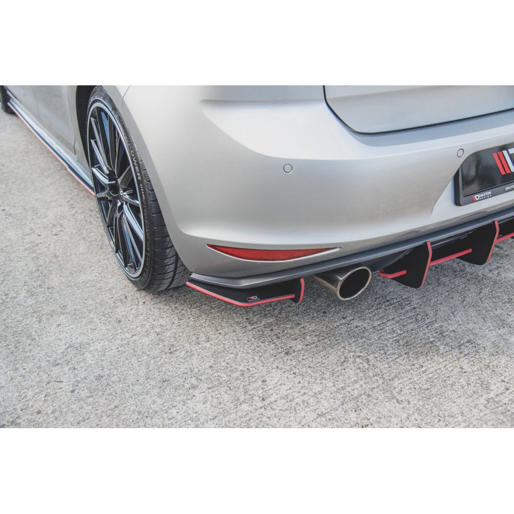 Maxton Design "Racing durability" boční difuzory pod zadní nárazník ver.1 pro Volkswagen Golf GTI Mk7, plast ABS bez povrchové úpravy