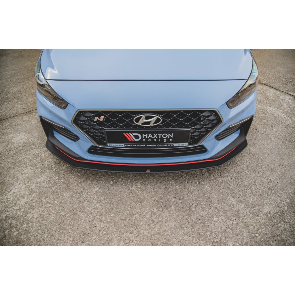 Maxton Design "Racing durability" spoiler pod přední nárazník s rohovými splittery pro Hyundai i30 N Mk3, černý lesklý plast ABS, s černou a červenou linkou