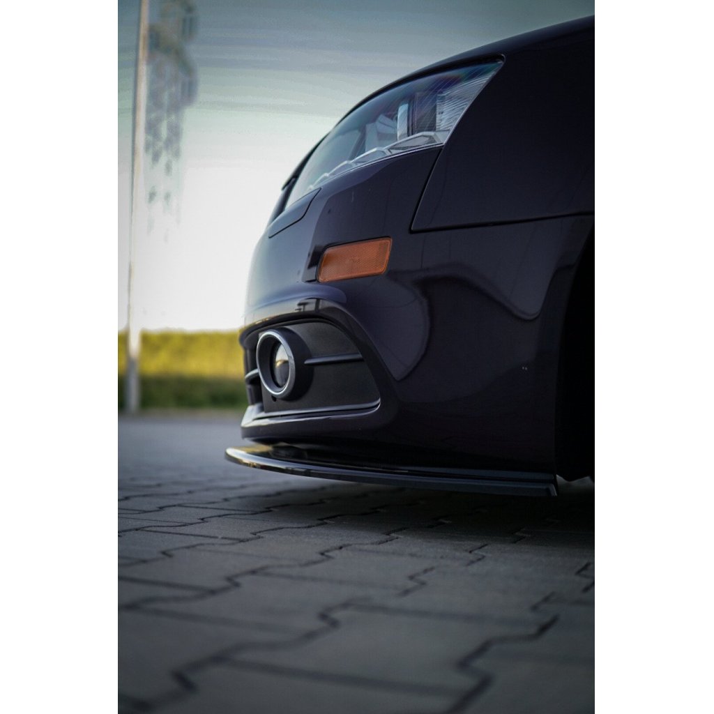 Maxton Design spoiler pod přední nárazník pro Audi A6 C6 FL, černý lesklý plast ABS