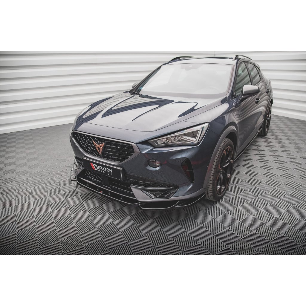 Maxton Design spoiler pod přední nárazník pro Cupra Formentor, černý lesklý plast ABS