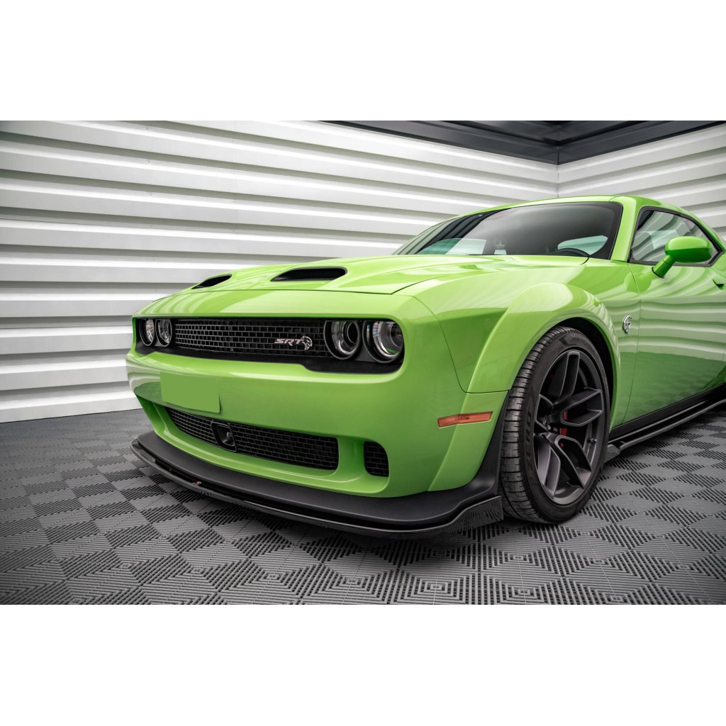 Maxton Design spoiler pod přední nárazník pro Dodge Challenger MK3 SRT Hellcat Widebody, černý lesklý plast ABS
