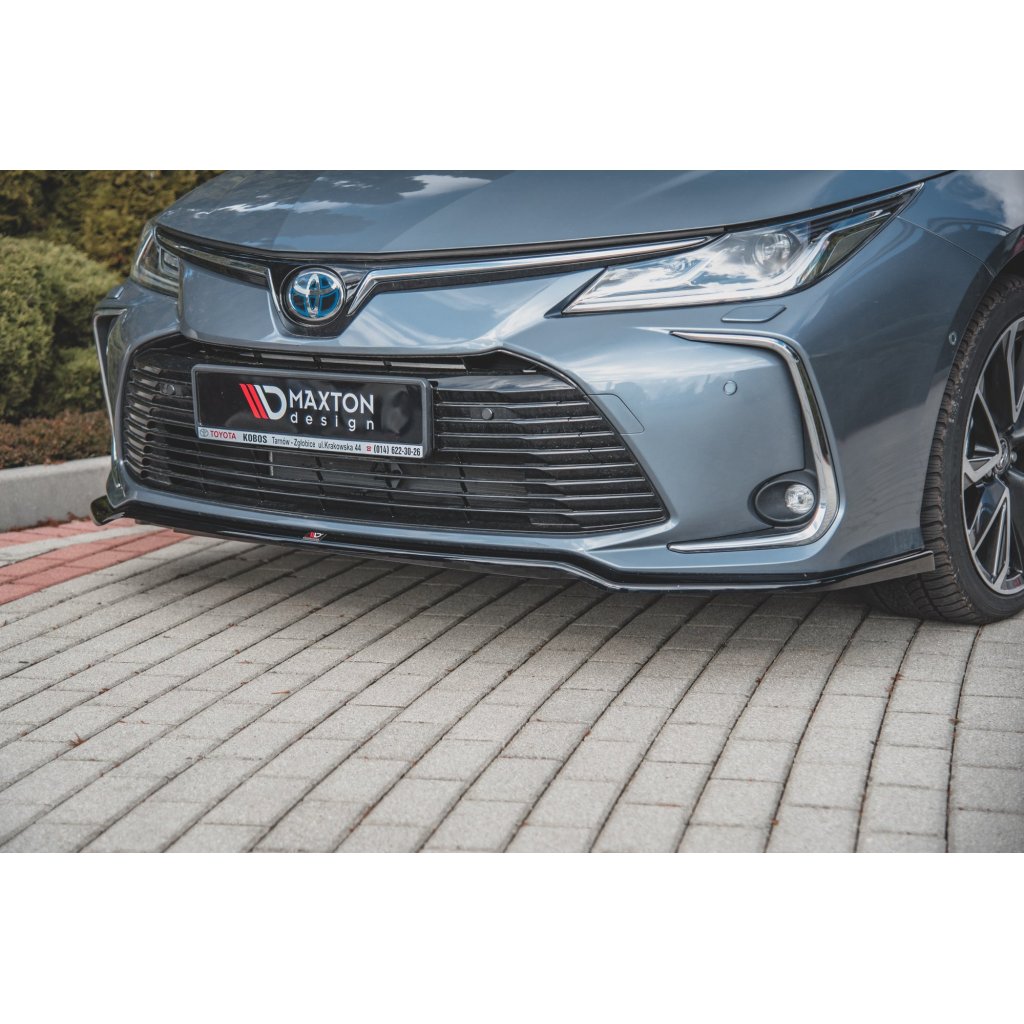 Maxton Design spoiler pod přední nárazník pro Toyota Corolla XII 2019-/Sedan, plast ABS bez povrchové úpravy