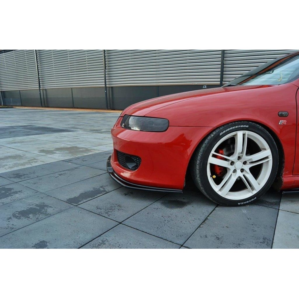 Maxton Design spoiler pod přední nárazník ver.1 pro Seat Leon Cupra Mk1, černý lesklý plast ABS