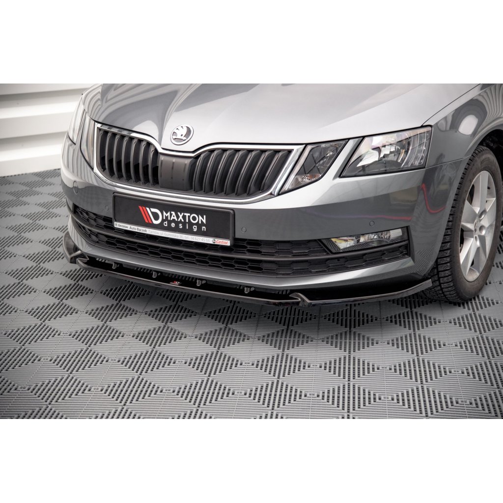 Maxton Design spoiler pod přední nárazník ver.1 pro Škoda Octavia Mk3 Facelift, černý lesklý plast ABS