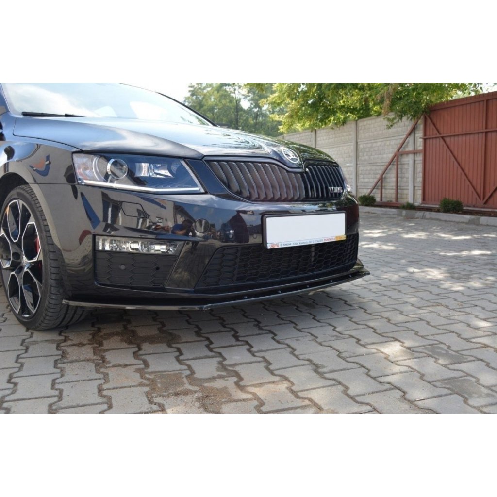 Maxton Design spoiler pod přední nárazník ver.1 pro Škoda Octavia RS Mk3, černý lesklý plast ABS