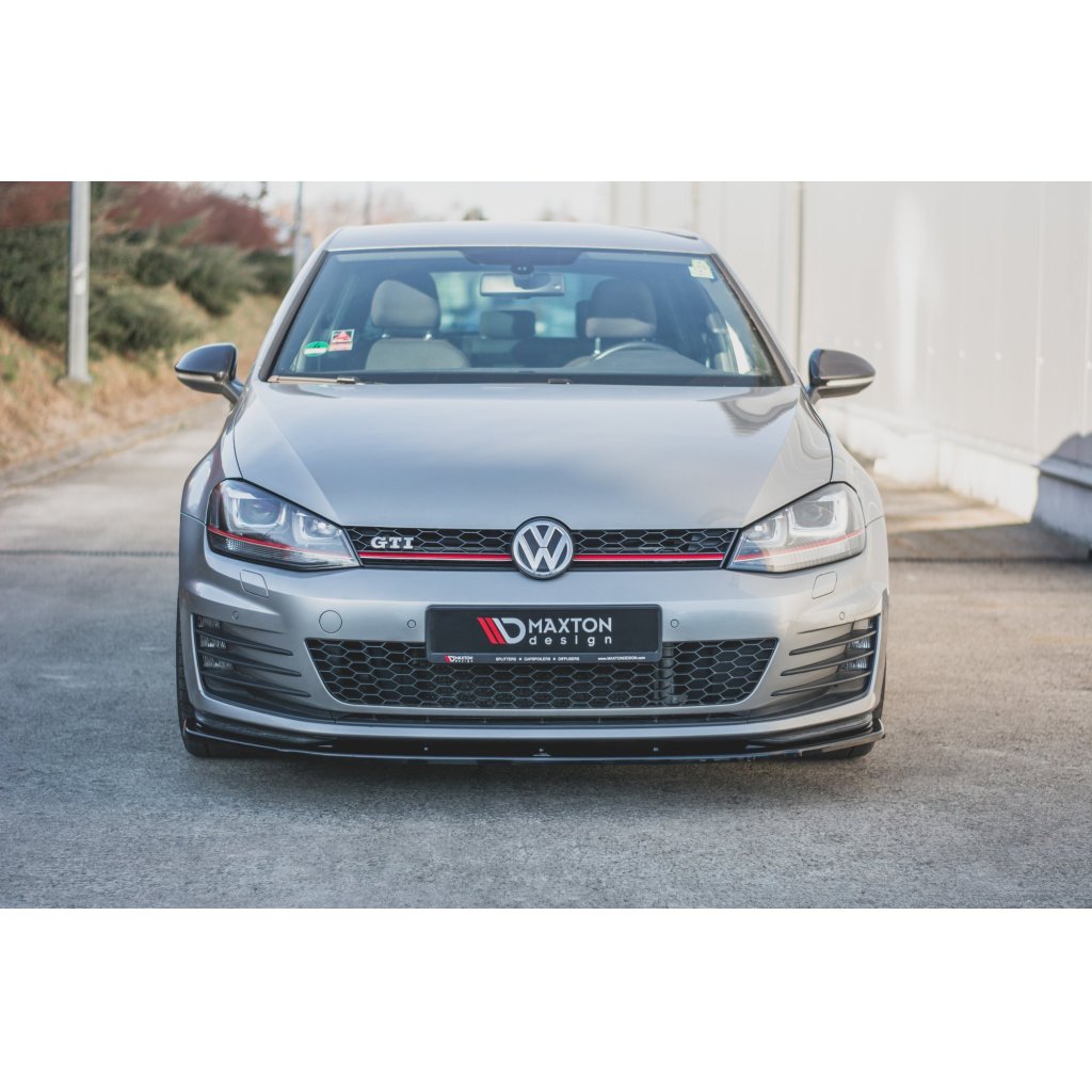 Maxton Design spoiler pod přední nárazník ver.1 pro Volkswagen Golf GTI Mk7, černý lesklý plast ABS