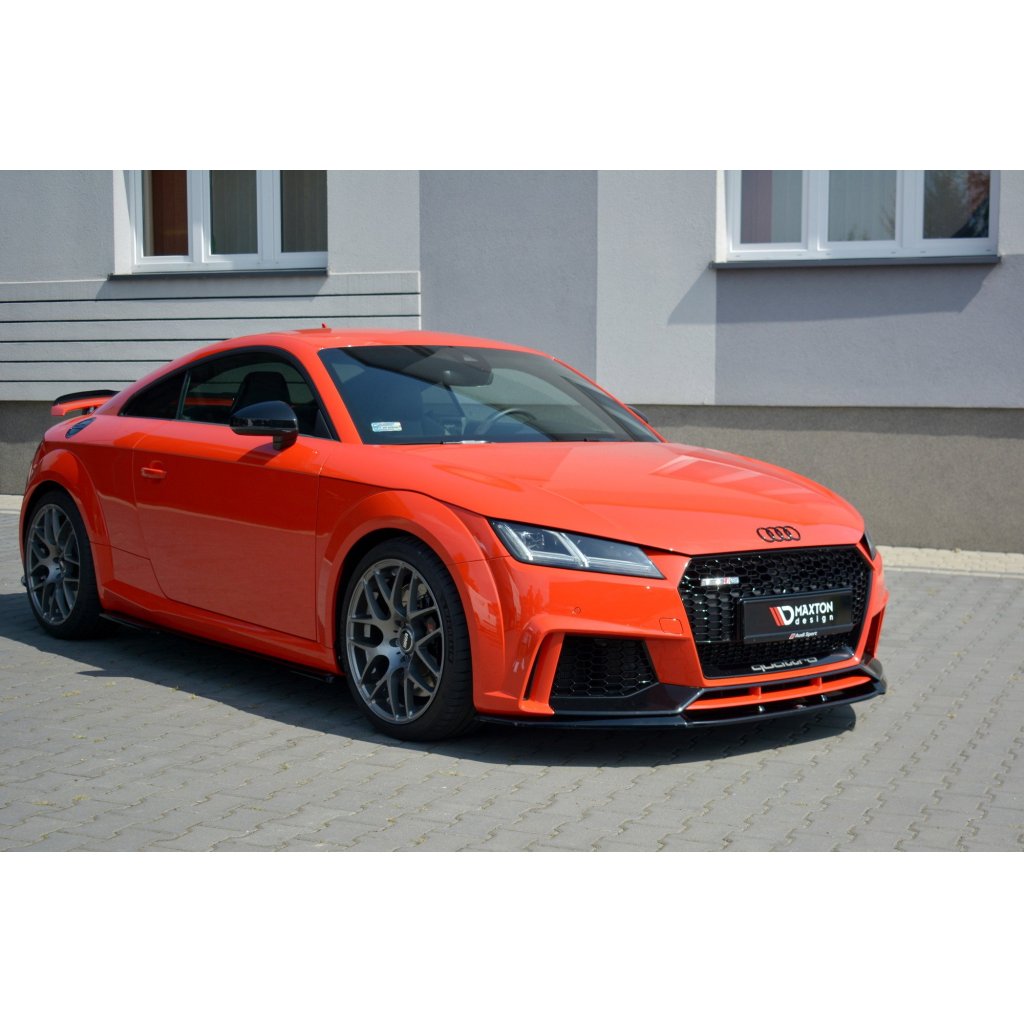 Maxton Design spoiler pod přední nárazník ver.2 pro Audi TT RS 8S, černý lesklý plast ABS