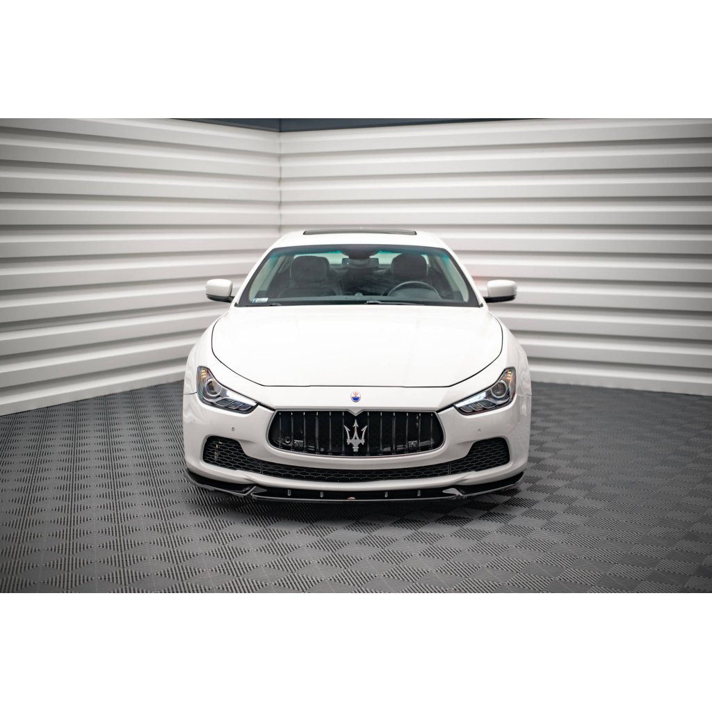 Maxton Design spoiler pod přední nárazník ver.2 pro Maserati Ghibli Mk3, černý lesklý plast ABS