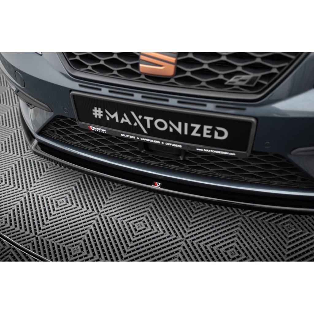 Maxton Design spoiler pod přední nárazník ver.2 pro Seat Leon Cupra Mk3 Facelift, černý lesklý plast ABS