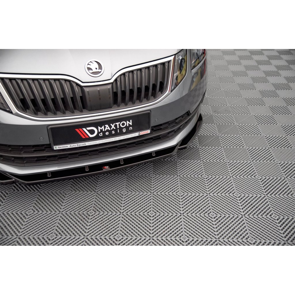 Maxton Design spoiler pod přední nárazník ver.2 pro Škoda Octavia Mk3 Facelift, černý lesklý plast ABS