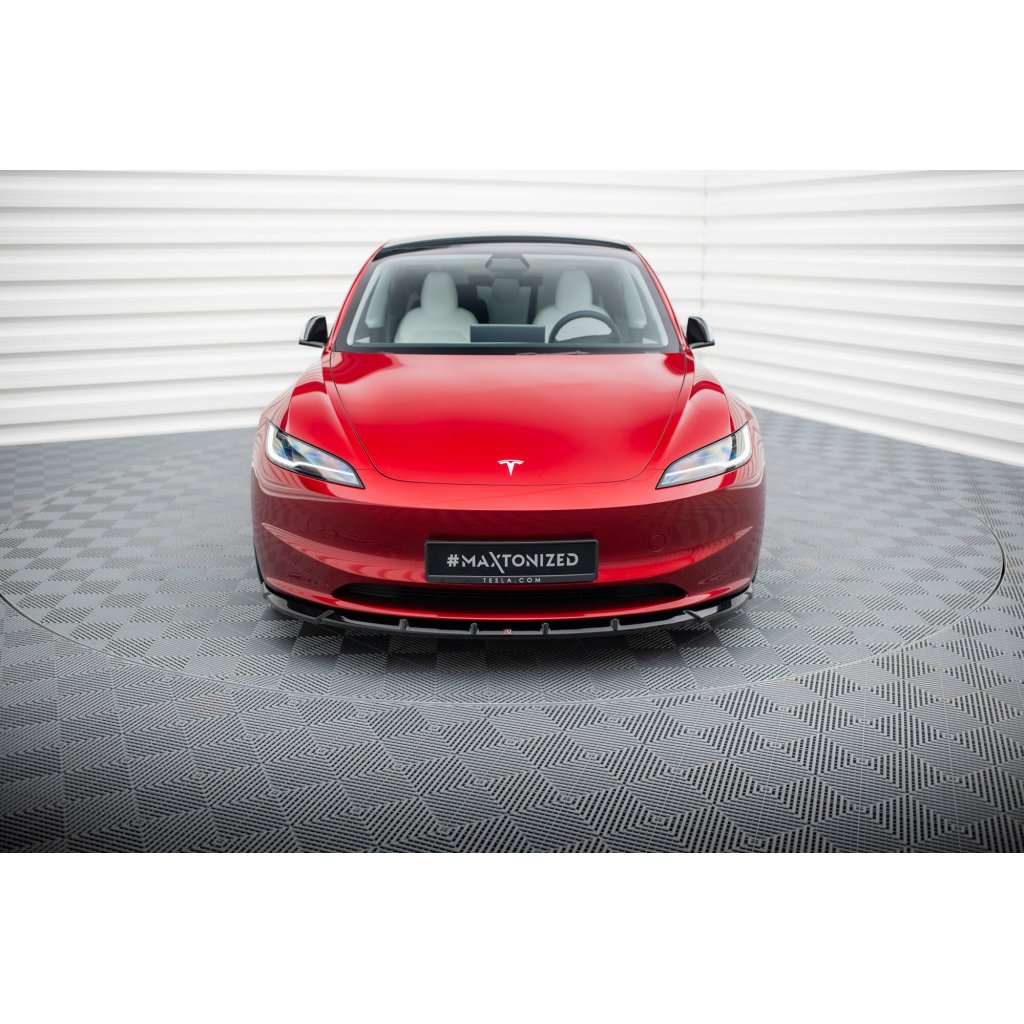 Maxton Design spoiler pod přední nárazník ver.2 pro Tesla Model 3 Mk1 Project Highland Facelift, černý lesklý plast ABS