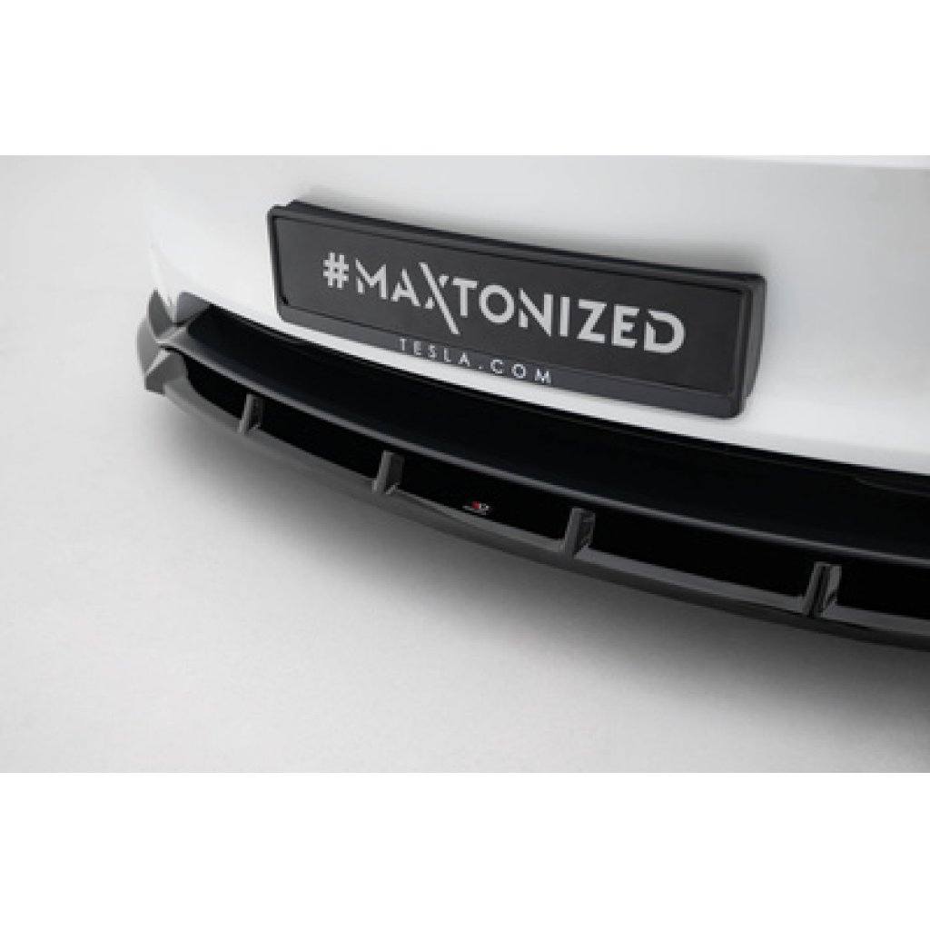 Maxton Design spoiler pod přední nárazník ver.2 pro Tesla Model 3 Mk1 Project Highland Facelift, černý lesklý plast ABS, Performance