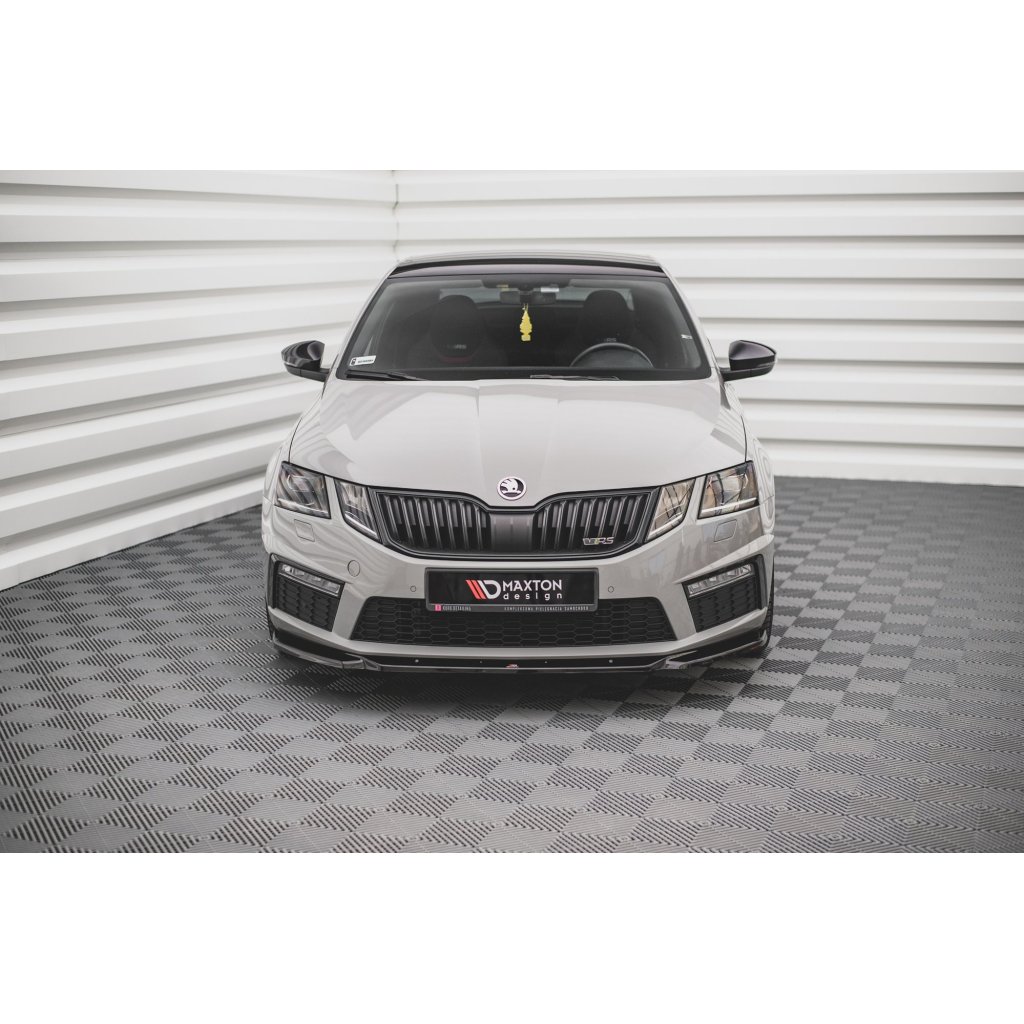 Maxton Design spoiler pod přední nárazník ver.3 pro Škoda Octavia RS Facelift Mk3, černý lesklý plast ABS