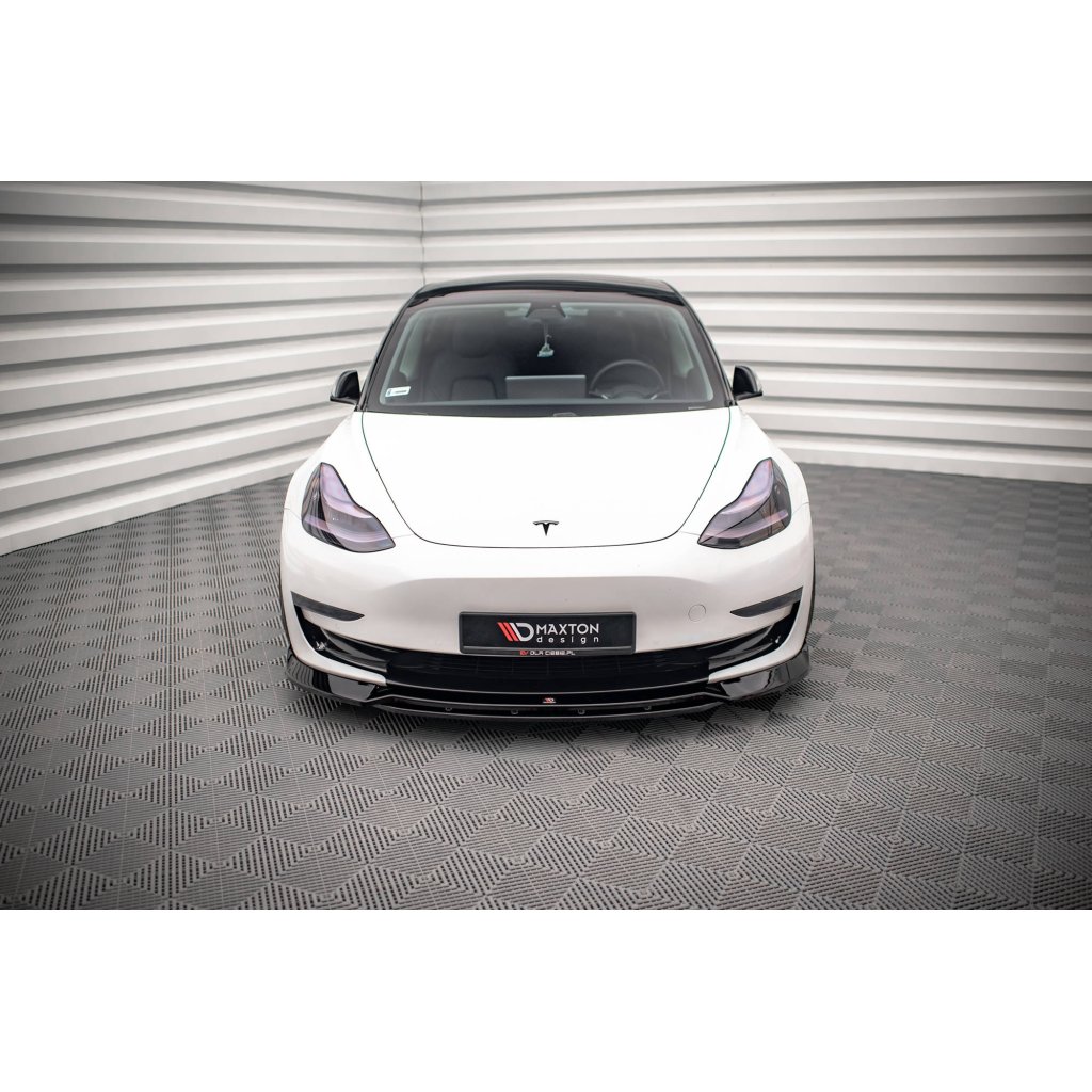 Maxton Design spoiler pod přední nárazník ver.3 pro Tesla Model 3 Mk1, plast ABS bez povrchové úpravy