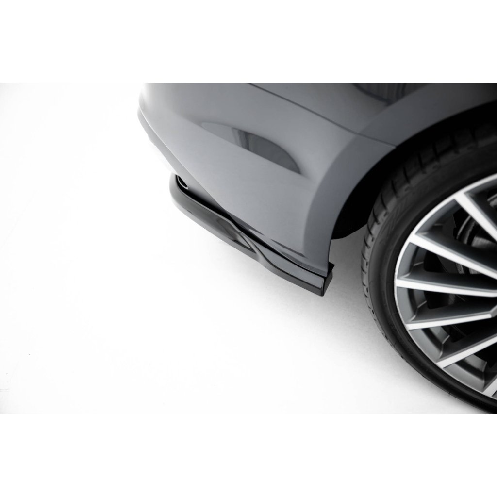 Maxton Design spoiler pod zadní nárazník s žebrováním pro Audi A5 F5 Facelift, černý lesklý plast ABS, Coupe/Sportback