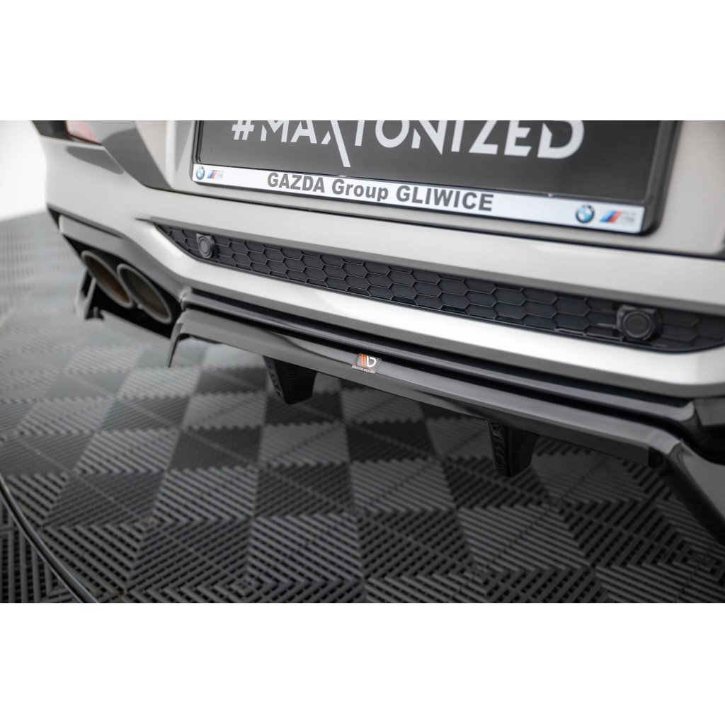 Maxton Design spoiler pod zadní nárazník s žebrováním pro BMW X4 M F98, černý lesklý plast ABS