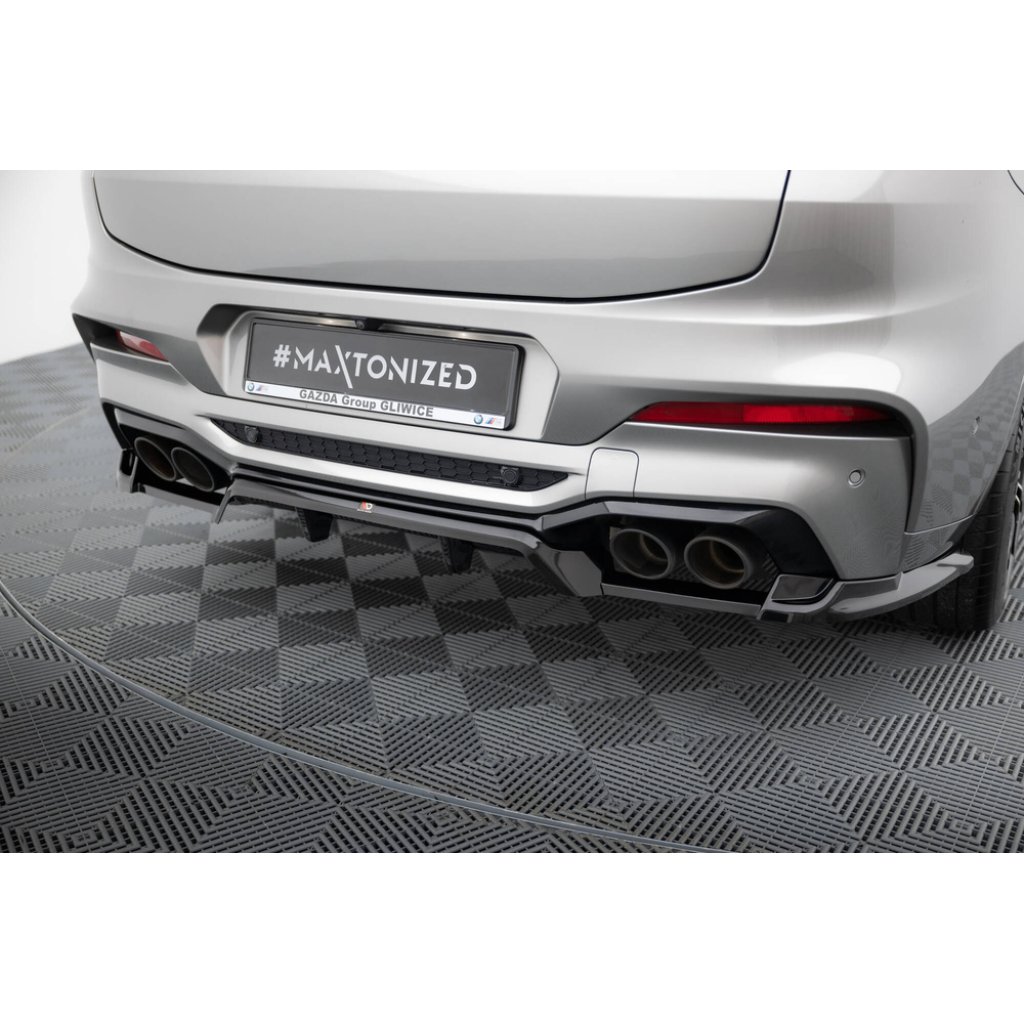 Maxton Design spoiler pod zadní nárazník s žebrováním pro BMW X4 M F98, černý lesklý plast ABS