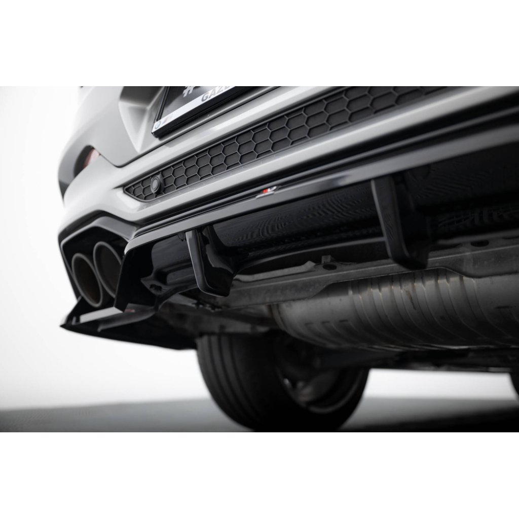 Maxton Design spoiler pod zadní nárazník s žebrováním pro BMW X4 M F98, černý lesklý plast ABS