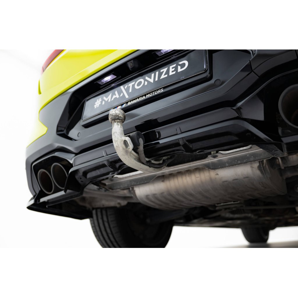 Maxton Design spoiler pod zadní nárazník s žebrováním pro BMW X4 M F98 Facelift, černý lesklý plast ABS