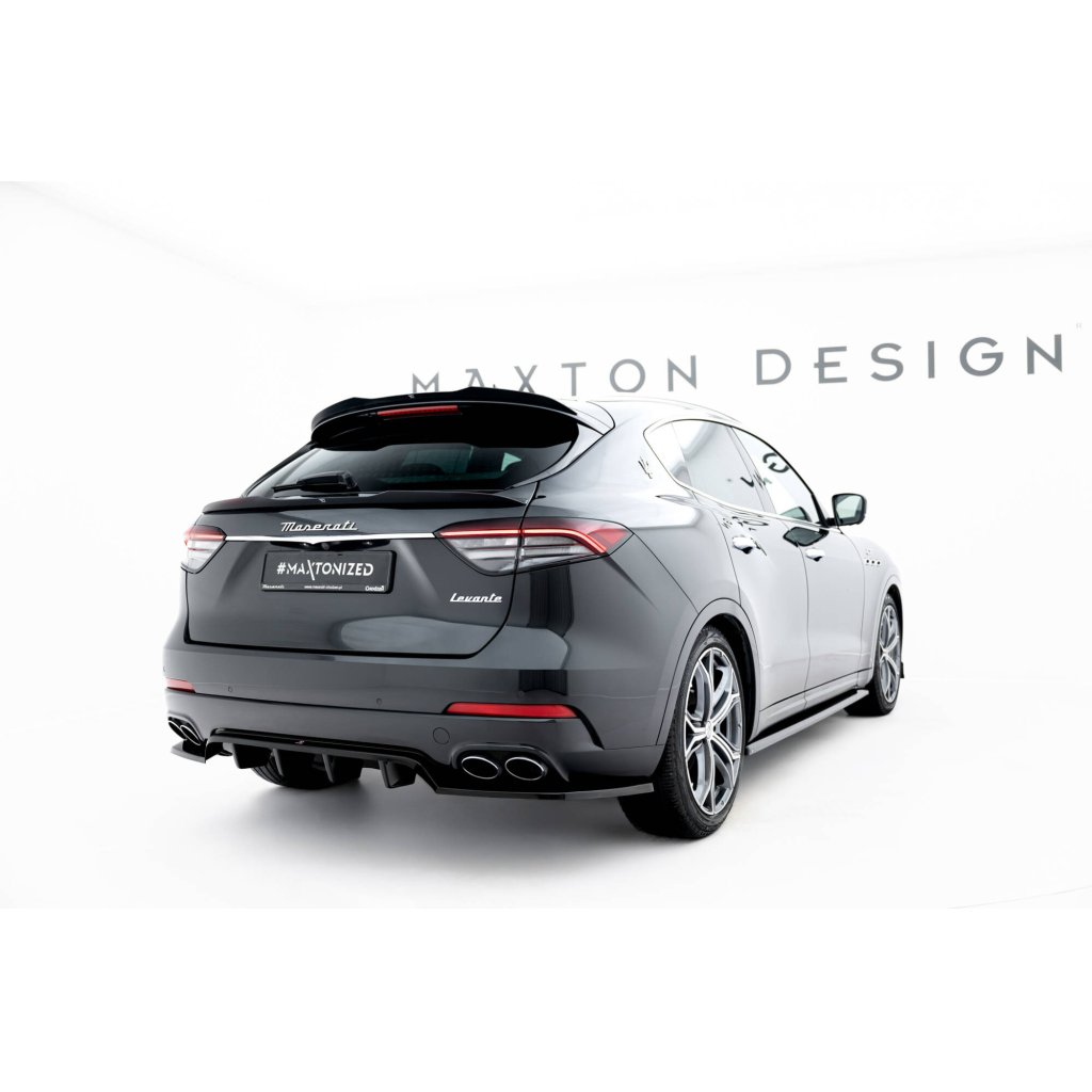 Maxton Design spoiler pod zadní nárazník s žebrováním pro Maserati Levante Mk1 GT Facelift, černý lesklý plast ABS
