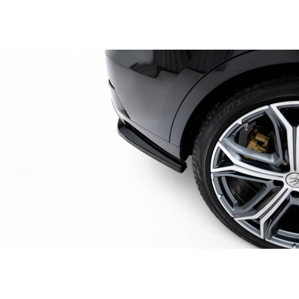 Maxton Design spoiler pod zadní nárazník s žebrováním pro Maserati Levante Mk1 GT Facelift, černý lesklý plast ABS