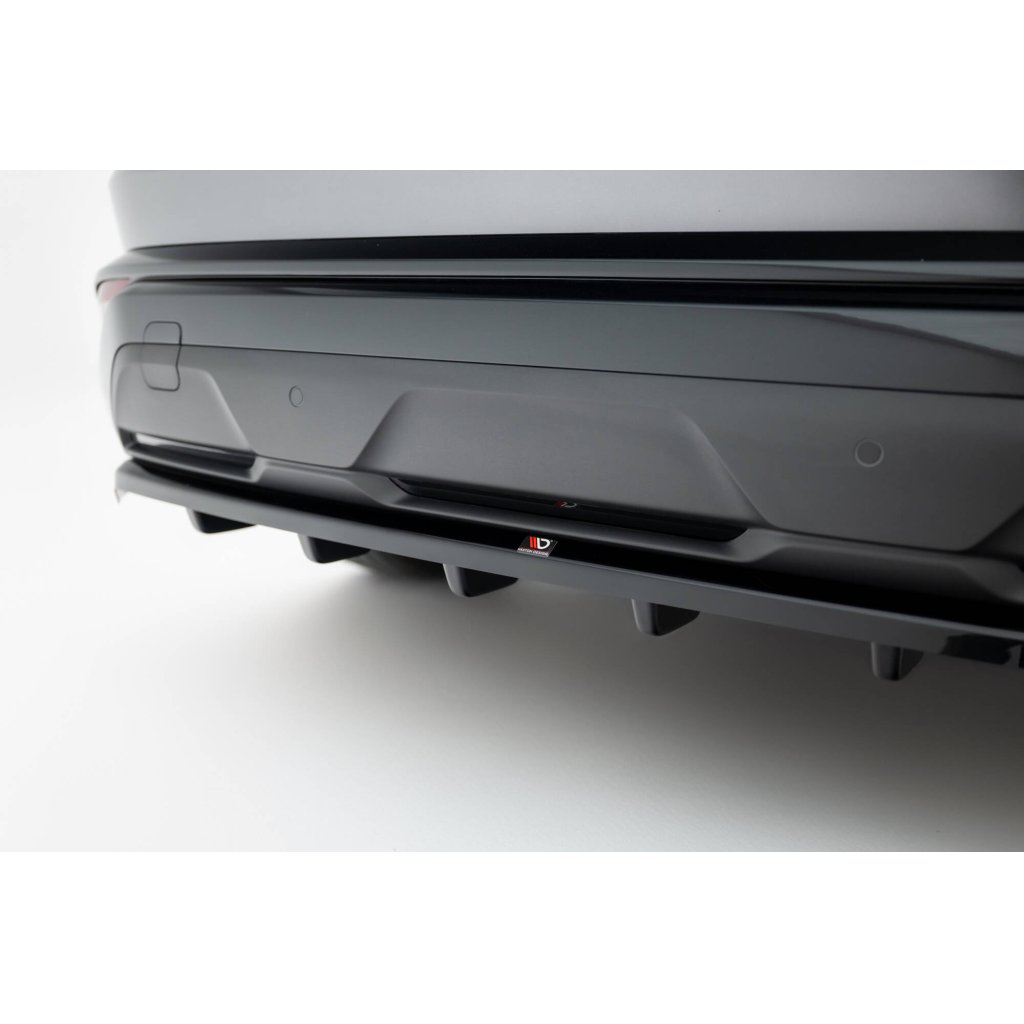 Maxton Design spoiler pod zadní nárazník s žebrováním pro Renault Austral Mk1, černý lesklý plast ABS