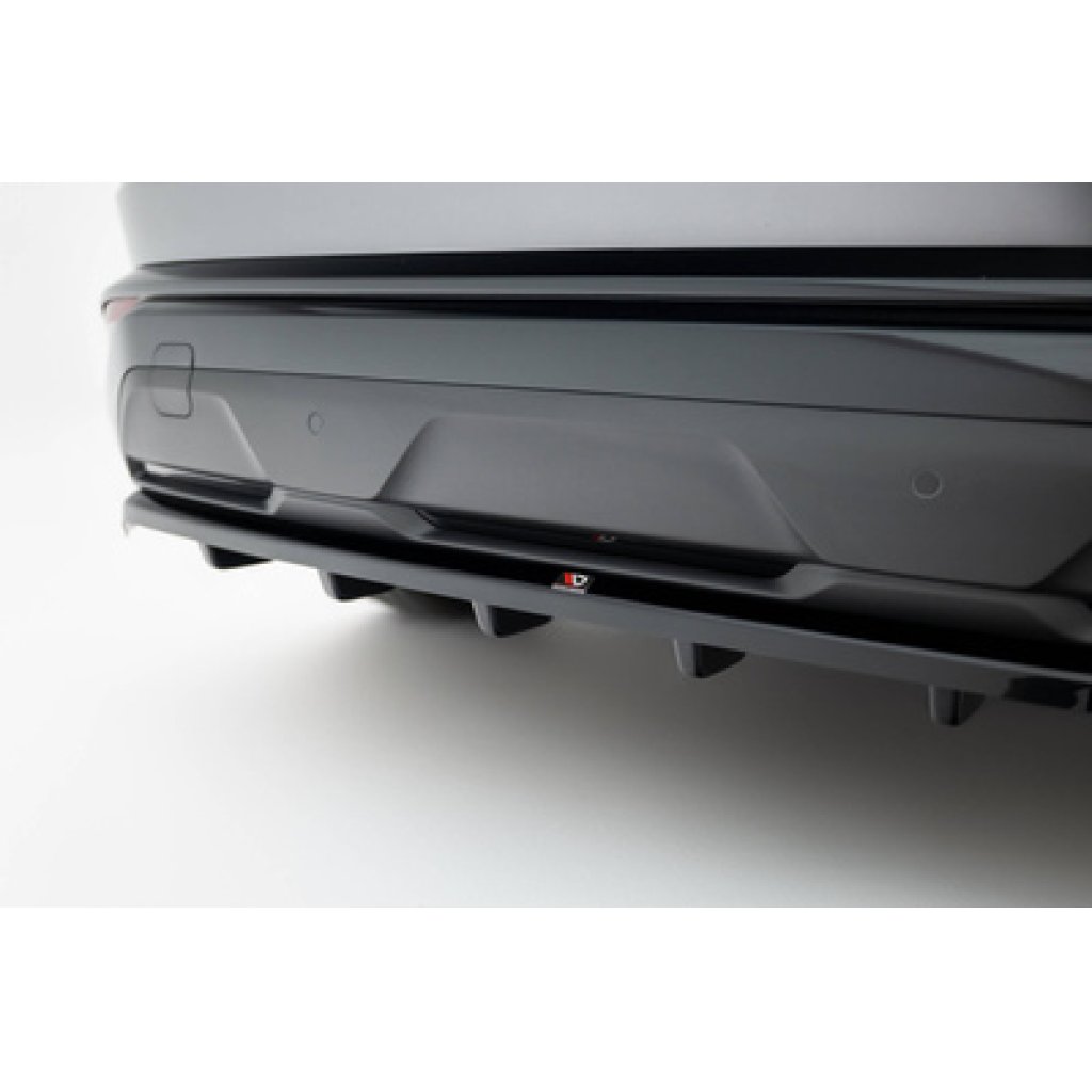 Maxton Design spoiler pod zadní nárazník s žebrováním pro Renault Austral Mk1, černý lesklý plast ABS